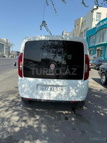Fiat Doblo 2018, 182,321 km - 1.4 l - Bakı