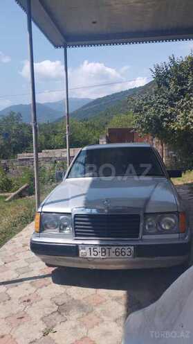 Mercedes 190 1990, 250,000 km - 2.0 л - Şəki