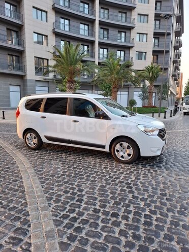 Dacia Lodgy 2019, 214,000 km - 1.5 l - Bakı