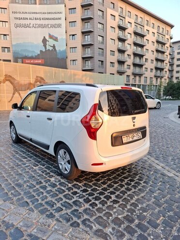 Dacia Lodgy 2019, 214,000 km - 1.5 l - Bakı