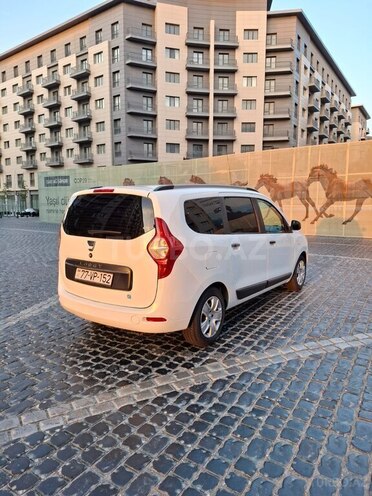Dacia Lodgy 2019, 214,000 km - 1.5 l - Bakı