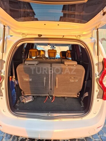 Dacia Lodgy 2019, 214,000 km - 1.5 l - Bakı
