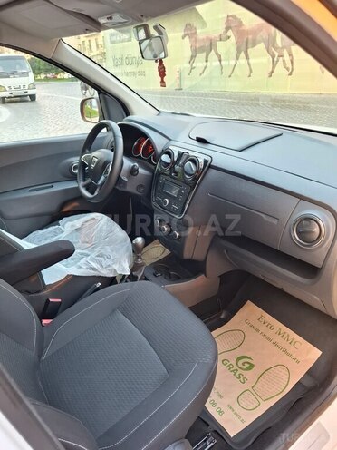 Dacia Lodgy 2019, 214,000 km - 1.5 l - Bakı