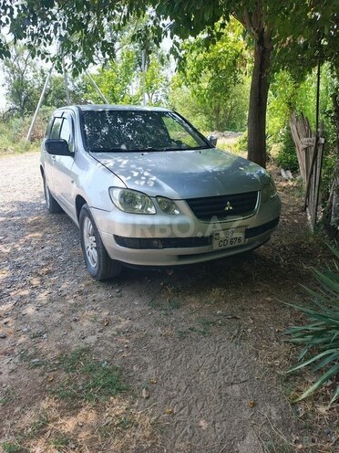 Mitsubishi Airtrek 2002, 302,000 km - 2.0 l - Saatlı