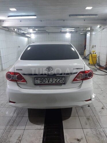 Toyota Corolla 2012, 212,330 km - 1.8 l - Bakı