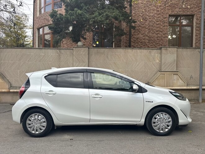 Toyota Aqua 2019, 151,000 km - 1.5 l - Bakı