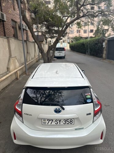 Toyota Aqua 2019, 151,000 km - 1.5 l - Bakı