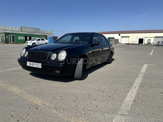 Mercedes E 240 1997, 388,000 km - 2.4 l - Bakı