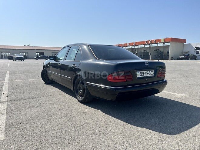 Mercedes E 240 1997, 388,000 km - 2.4 l - Bakı