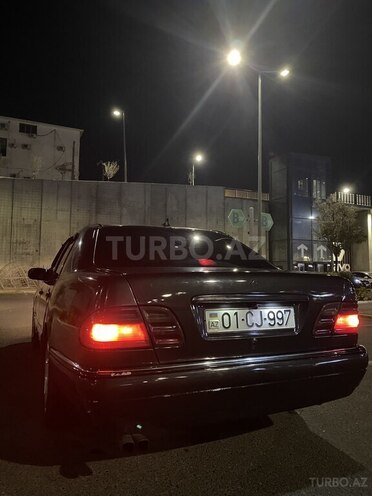Mercedes E 200 1996, 624,000 km - 2.0 l - Bakı