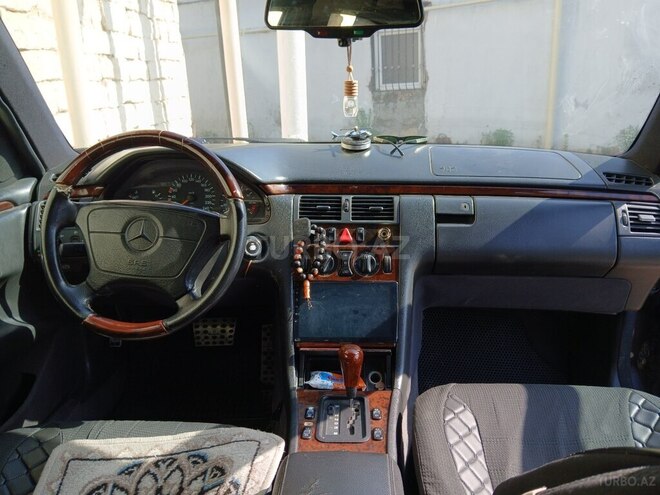 Mercedes E 200 1996, 624,000 km - 2.0 l - Bakı