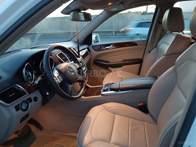 Mercedes  2013, 240,000 km - 3.0 l - Masallı