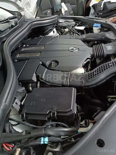 Mercedes  2013, 240,000 km - 3.0 l - Masallı