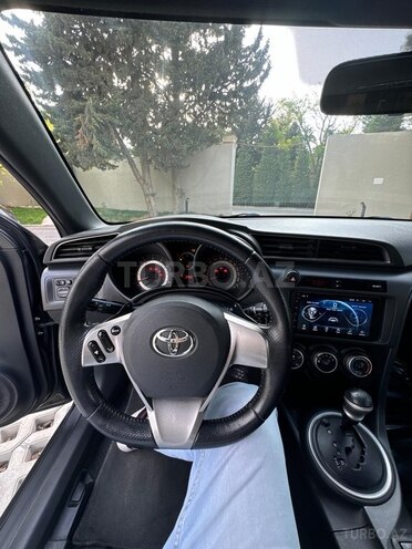 Toyota  2010, 178,000 km - 2.5 l - Bakı