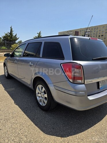 Opel Astra 2009, 236,541 km - 1.4 l - Bakı