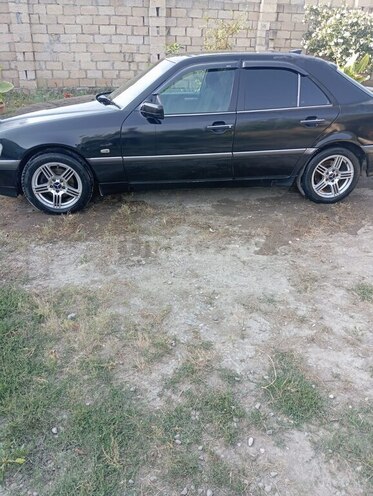 Mercedes C 240 1998, 350,000 km - 2.4 l - Qusar
