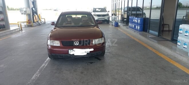 Volkswagen Passat 1998, 296,000 km - 1.8 l - İsmayıllı