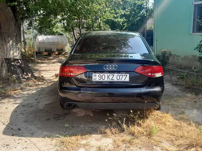 Audi A4 2010, 232,000 km - 2.0 l - Bakı