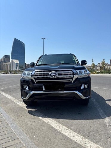Toyota Land Cruiser 2019, 103,000 km - 4.0 l - Bakı