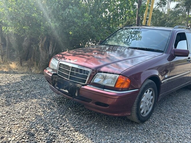 Mercedes C 250 d 1997, 526,830 km - 2.5 л - Saatlı