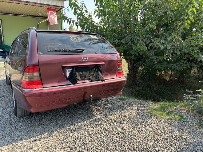 Mercedes C 250 d 1997, 526,830 km - 2.5 л - Saatlı