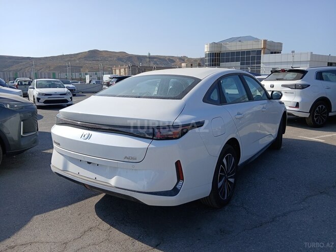 Changan Qiyuan A05 2024, 0 km - 1.5 л - Bakı