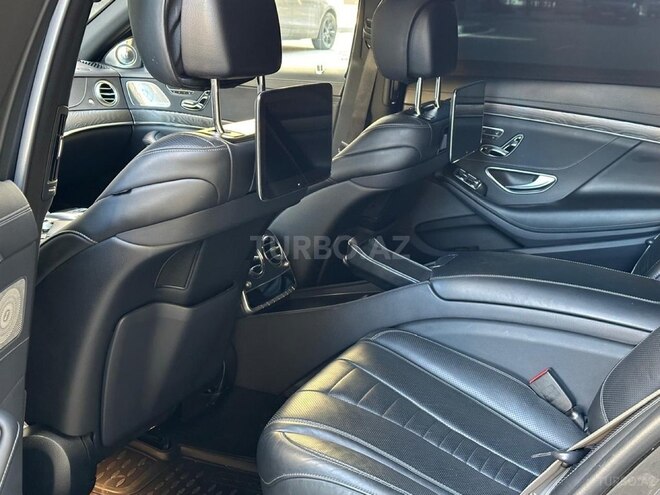 Mercedes S 560 4MATIC 2019, 102,300 km - 4.0 l - Bakı