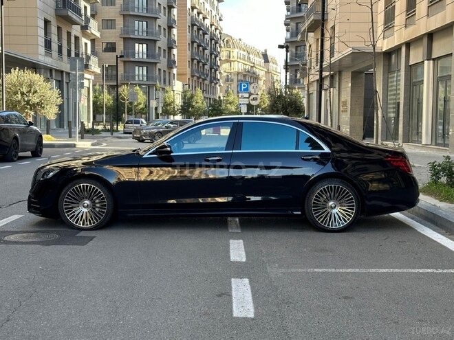 Mercedes S 560 4MATIC 2019, 102,300 km - 4.0 l - Bakı