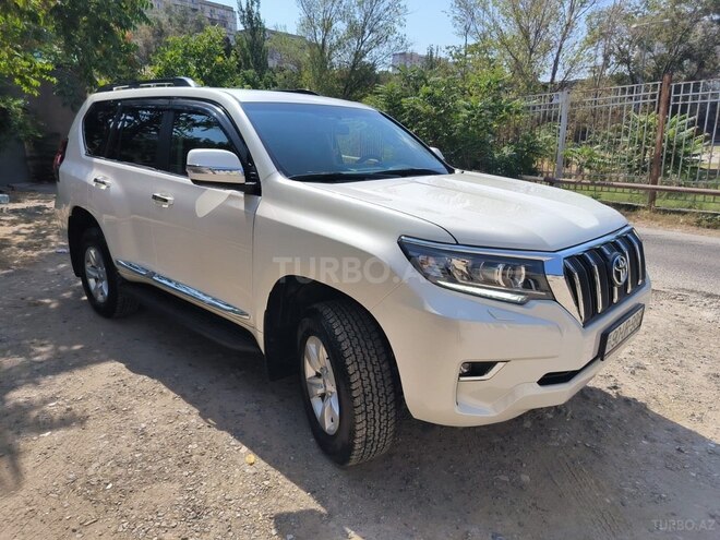 Toyota Land Cruiser Prado-2