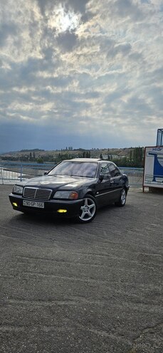 Mercedes C 280 1998, 430,000 km - 2.8 l - Quba
