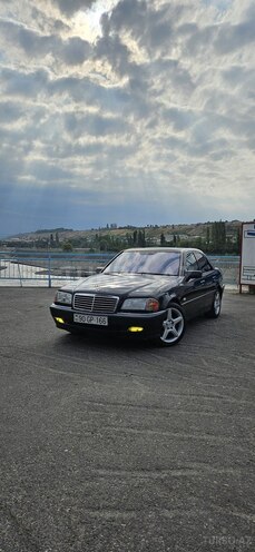 Mercedes C 280 1998, 430,000 km - 2.8 l - Quba