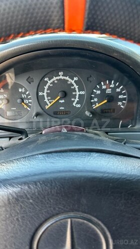 Mercedes ML 320 4MATIC 1998, 260,000 km - 3.2 л - Sumqayıt