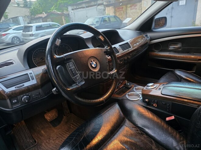BMW 745 2004, 319,000 km - 4.4 l - Bakı