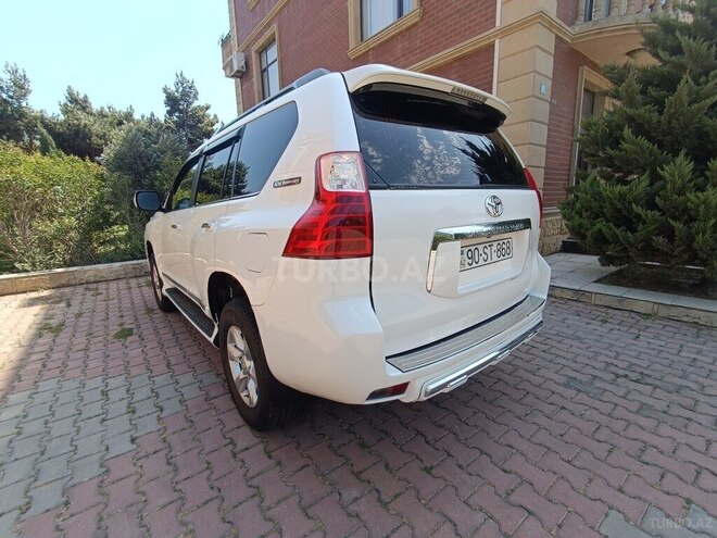 Toyota Land Cruiser Prado 2011, 248,000 km - 2.7 l - Bakı