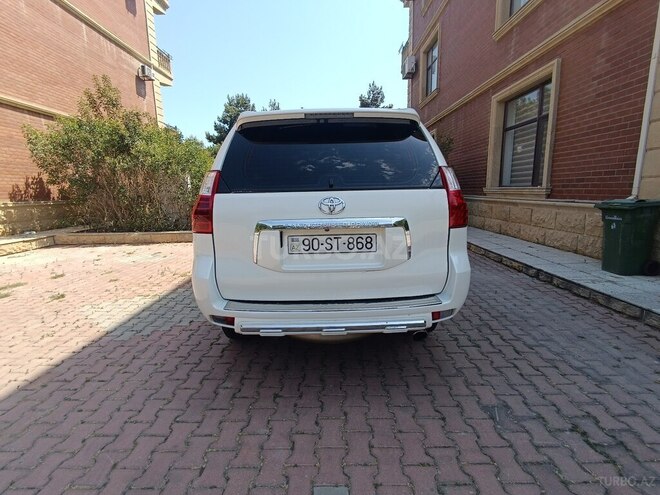 Toyota Land Cruiser Prado 2011, 248,000 km - 2.7 l - Bakı