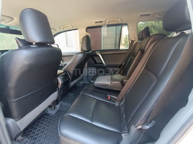 Toyota Land Cruiser Prado 2011, 248,000 km - 2.7 l - Bakı