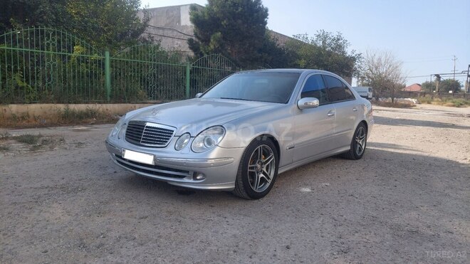 Mercedes E 240 2004, 258,000 km - 2.6 l - Sumqayıt