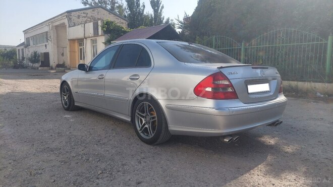 Mercedes E 240 2004, 258,000 km - 2.6 l - Sumqayıt