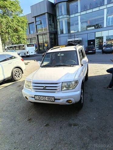 Mitsubishi Pajero io 2001, 450,000 km - 2.0 л - Bakı