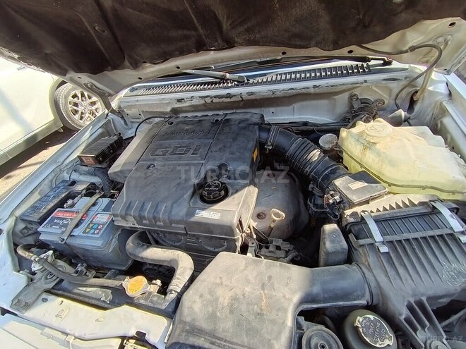 Mitsubishi Pajero io 2001, 450,000 km - 2.0 л - Bakı