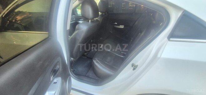 Chevrolet Cruze 2011, 357,545 km - 1.4 l - Sumqayıt