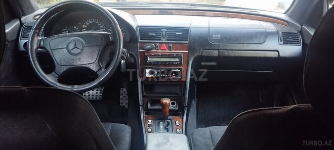 Mercedes C 220 1995, 326,525 km - 2.2 l - Bakı