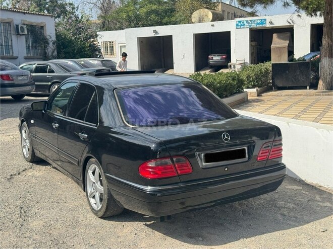 Mercedes E 240 1998, 333,000 km - 2.4 l - Bakı