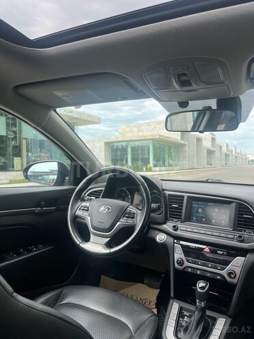 Hyundai Elantra 2018, 104,138 km - 2.0 л - Bakı