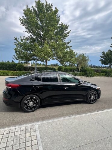 Hyundai Elantra 2018, 104,138 km - 2.0 л - Bakı