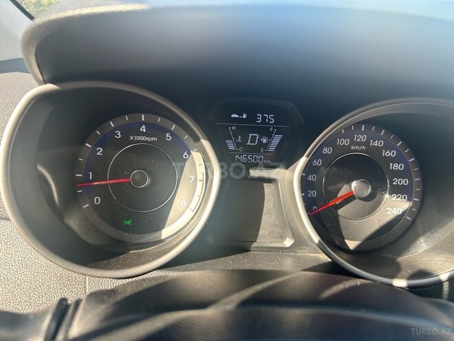 Hyundai Elantra 2015, 146,000 km - 1.8 l - Bakı