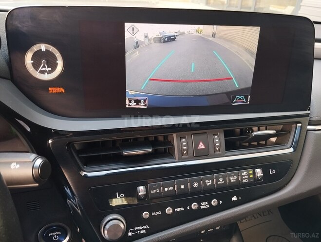 Lexus ES 300h 2021, 131,300 km - 2.5 l - Bakı