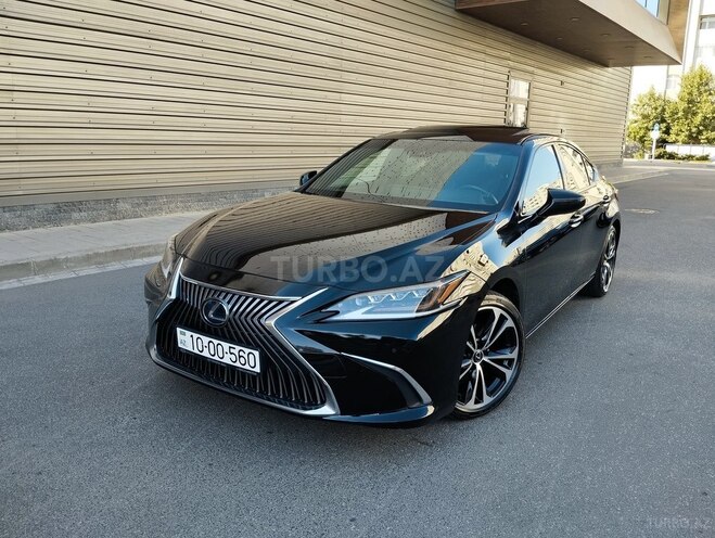 Lexus ES 300h 2021, 131,300 km - 2.5 l - Bakı