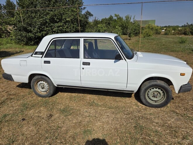 LADA (VAZ) 2107 2008, 158,000 km - 1.6 л - Xudat