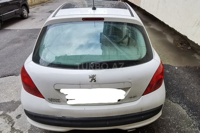 Peugeot 207 2007, 118,000 km - 1.6 l - Bakı